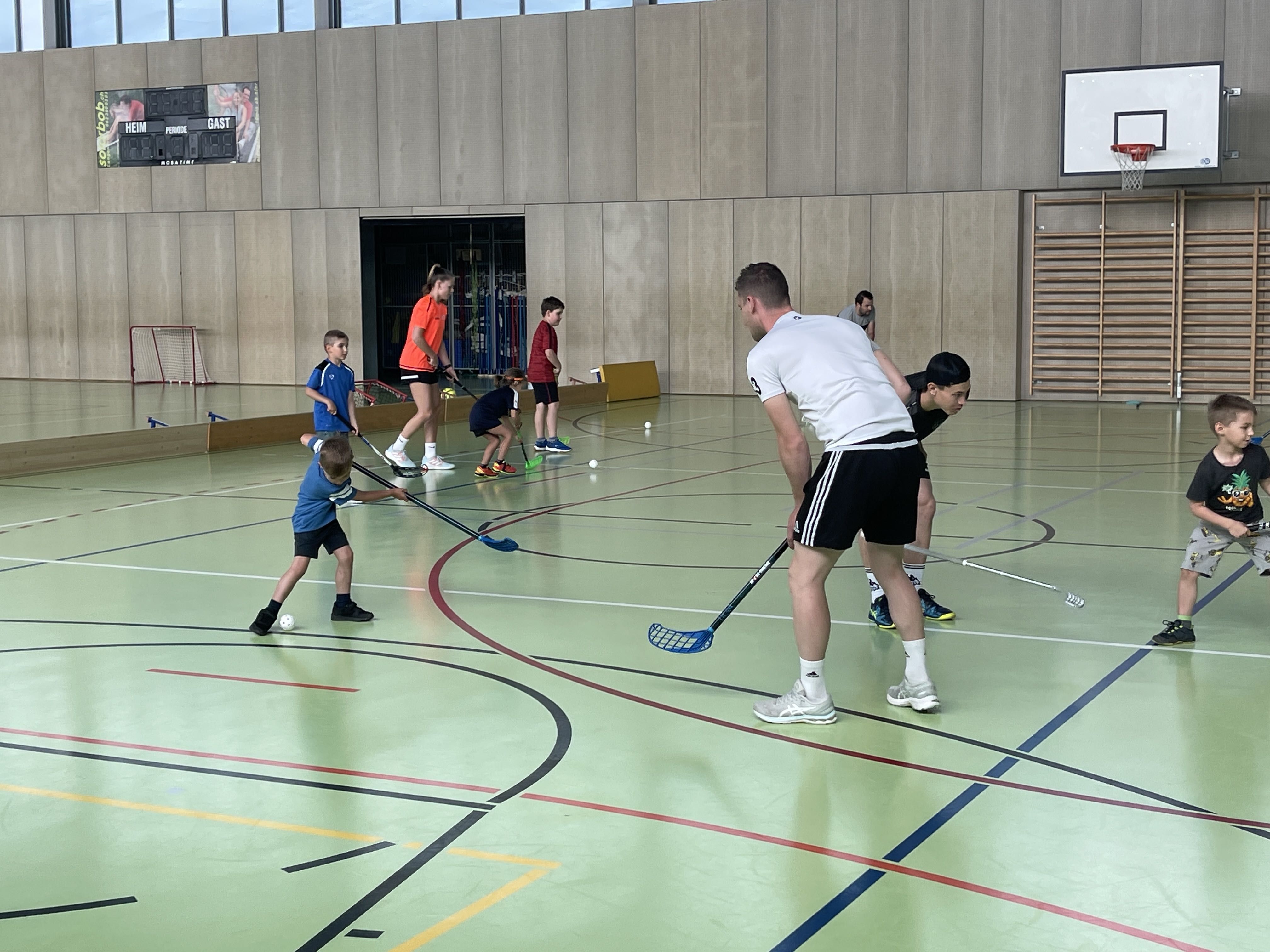 Schnuppertag Unihockey Mümliswil